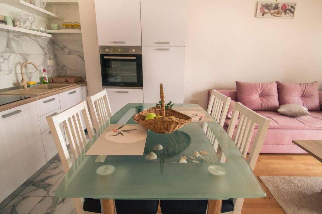 Apartment Drazena *